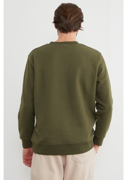3 Iplik Nakışlı Bisiklet Yaka Sweatshirt