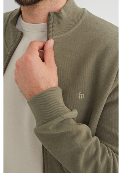 Fermuarlı Dik Yaka Hırka fırsatları