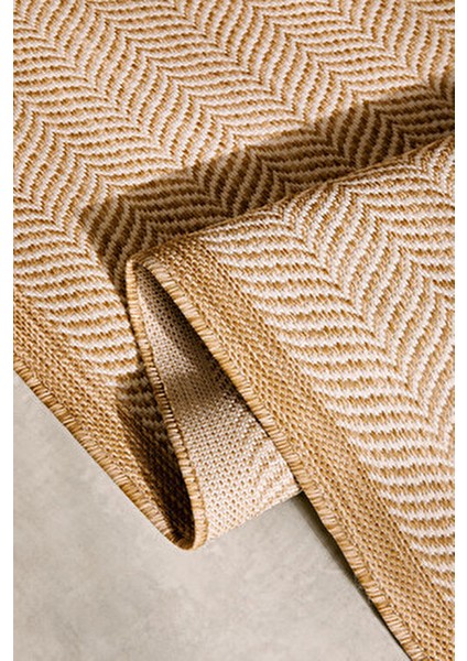 Leke Tutmaz Iç Dış Mekan Bej Renk Balıksırtı Halı Kilim modelleri