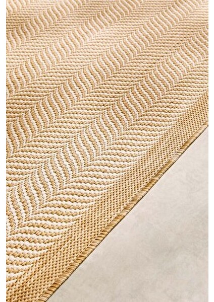 Leke Tutmaz Iç Dış Mekan Bej Renk Balıksırtı Halı Kilim