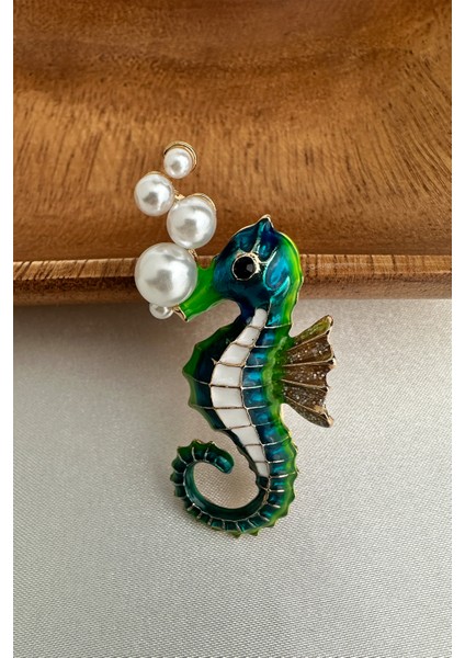 Inci Detay Yeşil Renk Deniz Atı Broş (4cm) modelleri