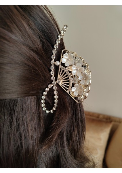 Çiçek Figürlü Zirkon Taşlı Yelpaze Model Metal 11,5 cm Mandal Toka modelleri