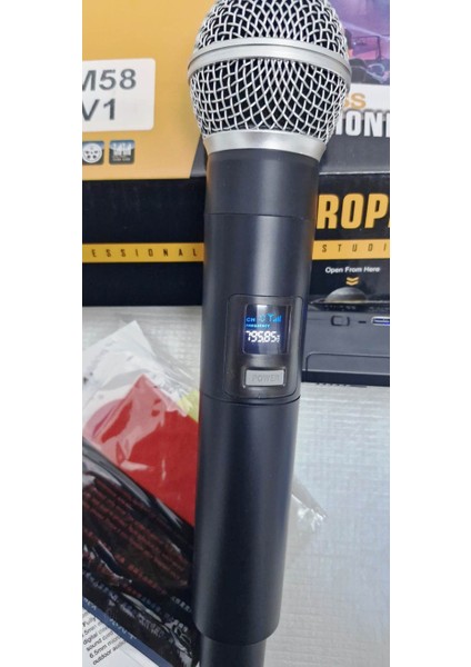 SM581V1 EL TİPİ UHF TELSİZ MİKROFON