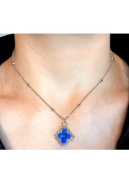 Mavi Kristal Taşlı Yonca Kolye - Kadın Zarif Şık Takı Hediyelik Şans Kolyesi - Trend Minimalist Aksesuar Günlük Kombin ve Özel Gün Hediyesi - Yonca Şans Kolyesi fiyatları