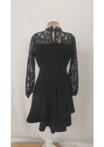 Kadın Uzun Kollu Dantelli Kloş Mini Ithal Krep Elbise