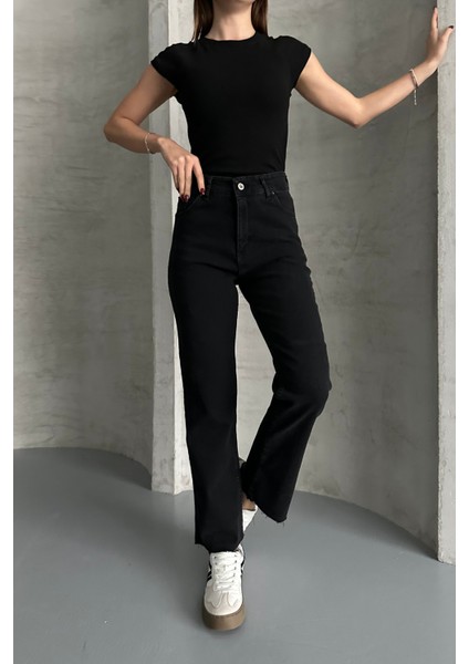 Füme Boy Fit Kesik Paça Jean Siyah/kar Yıkama / 31 fırsatları