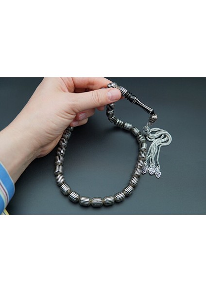 20'li Kapsül Kesim Gümüş Yarma Işleme Oltu Taşı Tesbih ST000147 fırsatları