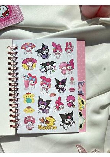 Sanrio Karakterleri Kitty Kuromi Sticker Defteri