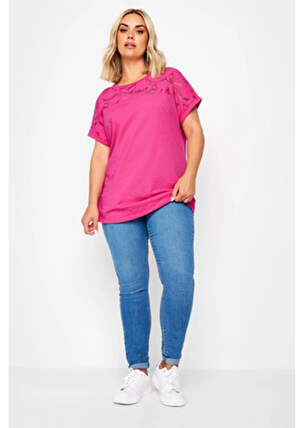 Büyük Beden Bisiklet Yaka Tül Detaylı Kısa Kollu T-Shirt 321835 fırsatları