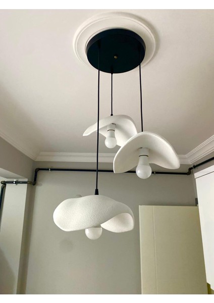 Dekoratif Asimetrik 3’lü Avize – LED Uyumlu Modern Beyaz Sarkıt Aydınlatma fırsatları