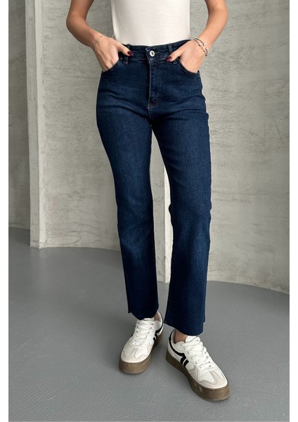 Lacivert Boy Fit Kesik Paça Jean Lacivert / 25 fiyatları