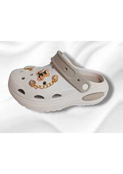 Yumuşak Eva Kadın Terlik Taşlı Aksesuarlarla Şık Plaj ve Havuz Kullanımı İçin