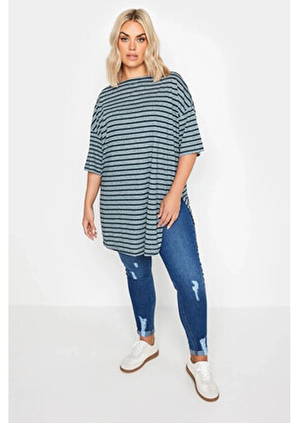 Büyük Beden Kayık Yaka Yarım Kollu Yırtmaç Detaylı Oversize T-Shirt 303216 fırsatları