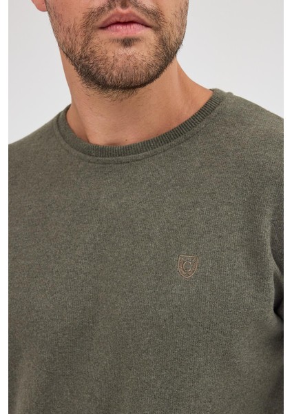 Erkek Haki Standart Fit Normal Kesim Pamuklu Basic Bisiklet Yaka Sweatshirt indirimleri
