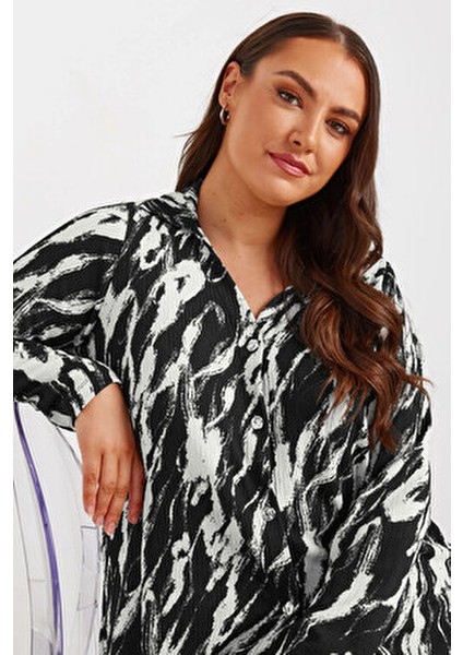 Büyük Beden V Yaka Uzun Kollu Kadın Gömlek Soyut Desenli Esnek Tasarım fiyatları