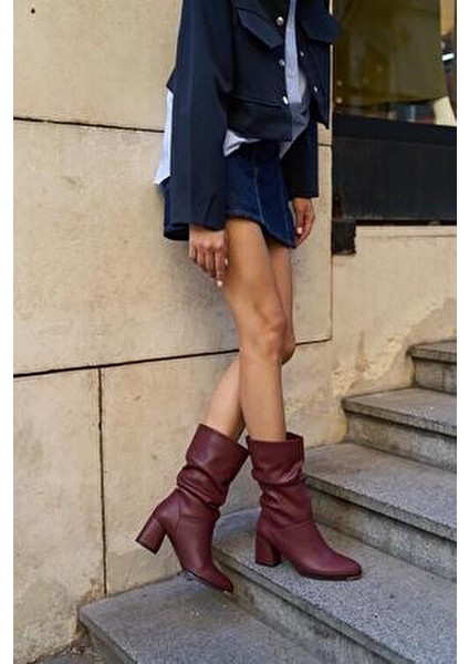 Bordo Kadın Büzgü Detaylı Topuklu Kadın Çizme