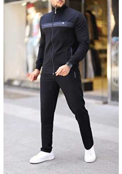 Şık Erkek Eşofman Takımı Uzun Kol Günlük Kullanım İçin Düz Desen Yeni Sezon