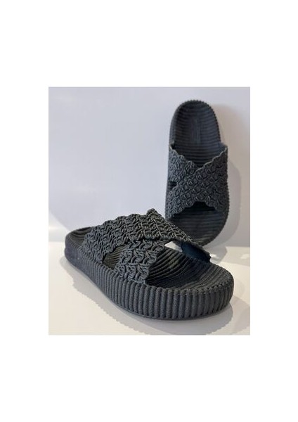 Hasır Görünümlü Kalın Taban Full Kaydırmaz Plastik Kadın Islak Zemin Ev ve Sokak Terliği