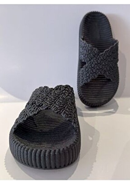 Hasır Görünümlü Kalın Taban Full Kaydırmaz Plastik Kadın Islak Zemin Ev ve Sokak Terliği modelleri