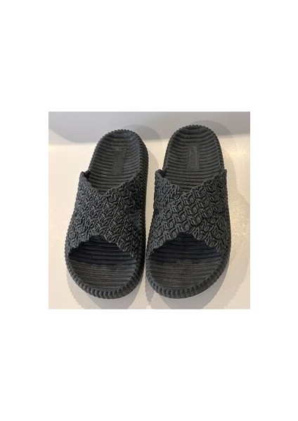 Hasır Görünümlü Kalın Taban Full Kaydırmaz Plastik Kadın Islak Zemin Ev ve Sokak Terliği indirimleri