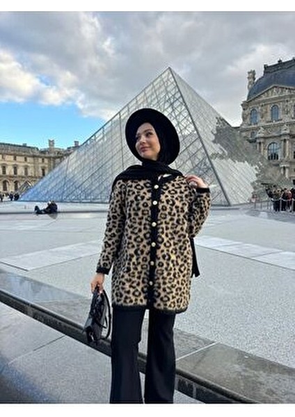 Leopar Triko Hırka Kadın Bisiklet Yaka Leopar Desenli Kahverengi Yünlü Hırka fiyatları