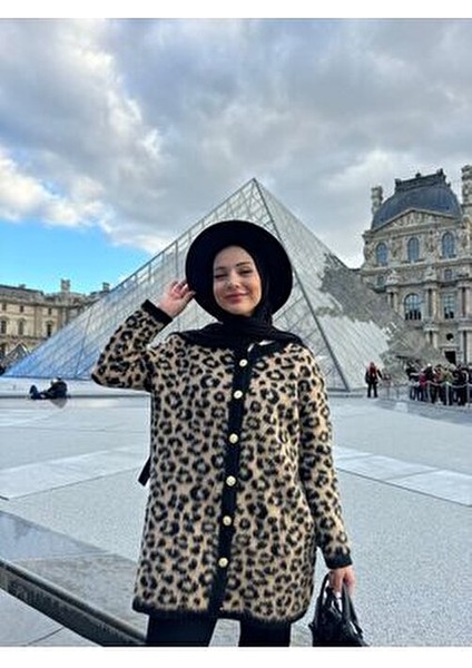 Leopar Triko Hırka Kadın Bisiklet Yaka Leopar Desenli Kahverengi Yünlü Hırka fırsatları