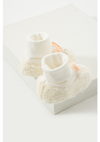 Kaydırmaz Taban Peluş Rahat Konforlu Çoraplı Kız Bebek Patik fırsatları