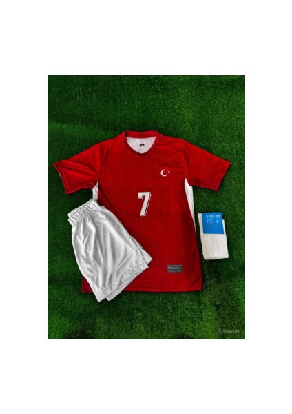 T.ü.r.k.i.y.e Milli Takım Kerem Aktürkoğlu 7 Kırmızı Çocuk Forması (Forma Şort Çorap) fiyatları