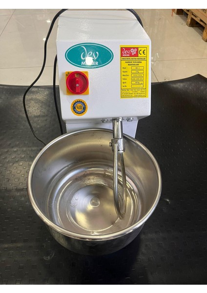 Profesyonel Hamur Karma Makinası 5 kg Un 3 Lt Su 8 kg Kapasiteli