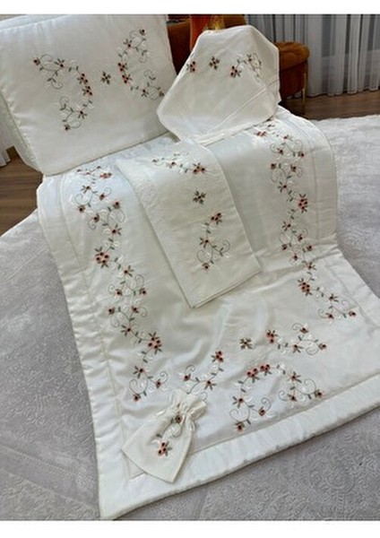 Nişan Bohça Seti El Işi ( Seccade Setimiz 6 Parçadan Oluşmaktadır..) modelleri