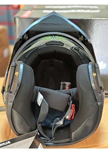 Çene Açılır Motokaskk | Çelik Mekanizma / Güneş Gözlüğü / Çene Açılır Motosiklet Kaskı indirimleri