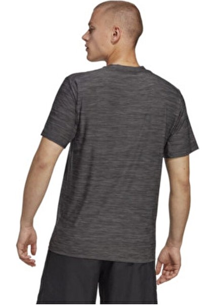 Train Essentials Stretch Tişört Regular Fit Dokuma Kumaş Erkekler İçin Spor Giyimi modelleri