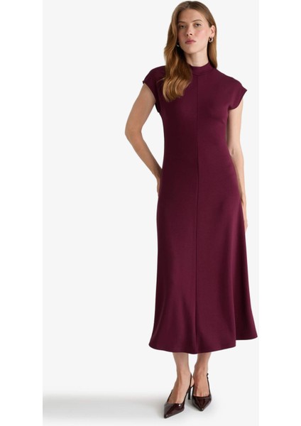 Yarım Balıkçı Yaka Ribana Kısa Kollu Midi Elbise F9956AX25AU fiyatları