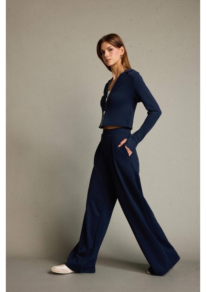 Regular Fit Normal Bel Düz Paça Modal Pantolon G2911AX25AU modelleri
