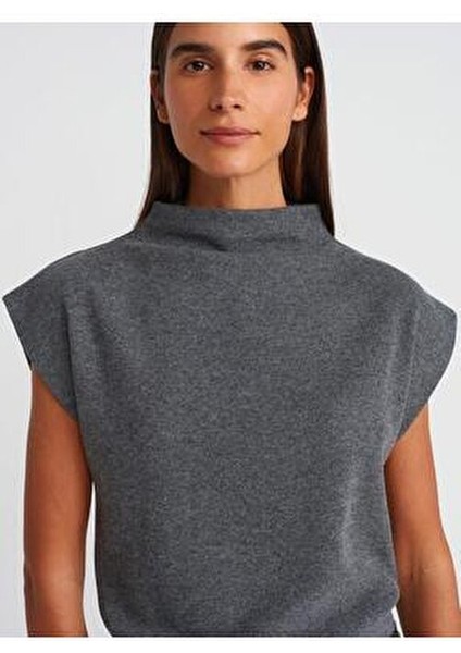 Yumuşak Dokulu Örme Süveter-Antrasit fiyatları