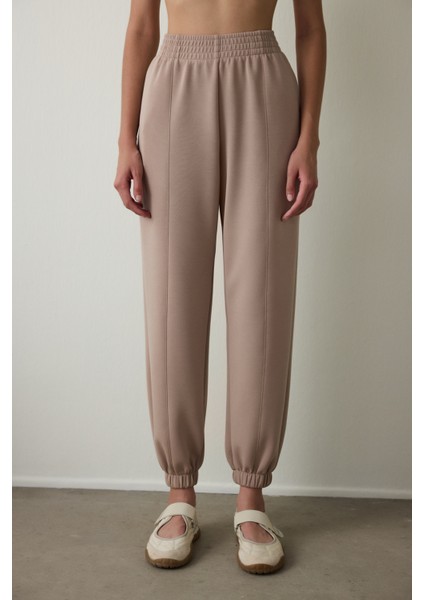 Bej Yüksek Bel Dikiş Detaylı Modal Jogger modelleri