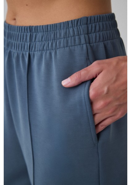 Koyu Gri Yüksek Bel Lastikli Düz Paça Modal Pantolon