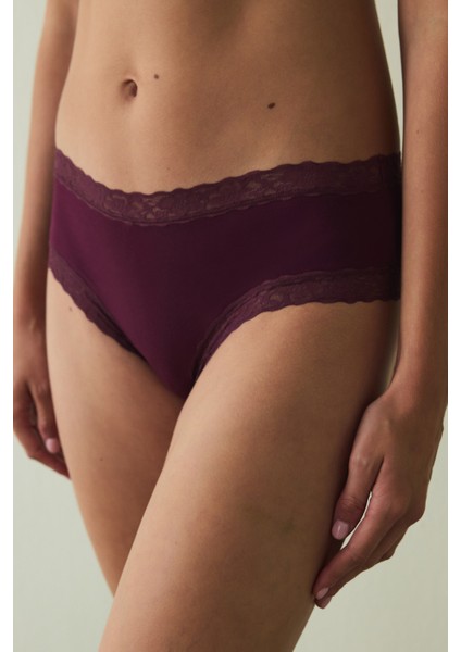 Bordo Dantel Detaylı Pamuklu Orta Bel Hipster Külot