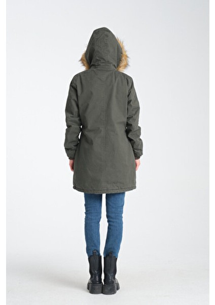 Kadın Yeşil Kapüşonu Çıkartılabilen Sıcak Tutacak Kürk Astarlı Kalın Kaban indirimleri