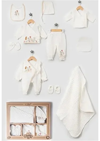 Kız Bebek Pamuklu Müslin Hastane Çıkışı 10LU Çiçek Nakışlı Set ile Şık Görünüm