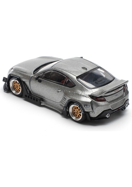 1/64 Pandem Toyota gr 86 - Gümüş / PR640235 modelleri