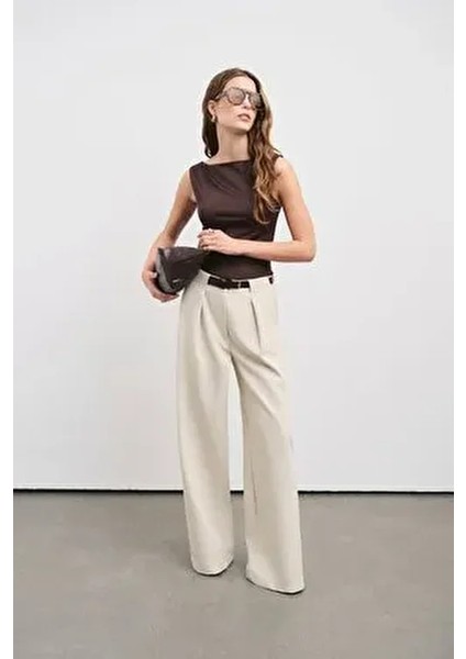 Kemerli Straight Fit Pantolon