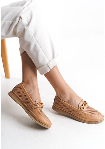 Kadın Zincir Detaylı Delikli Yumuşak Hafif Günlük Yazlık Anne Loafer Ayakkabı fırsatları