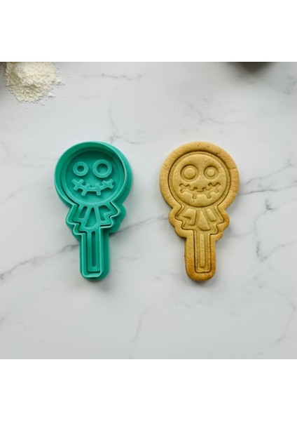 Halloween 5'li Kurabiye Kalıbı Seti, Cadı Şapkası, Balkabağı, Örümcek Ağı, Yarasa, Şeker Temalı modelleri