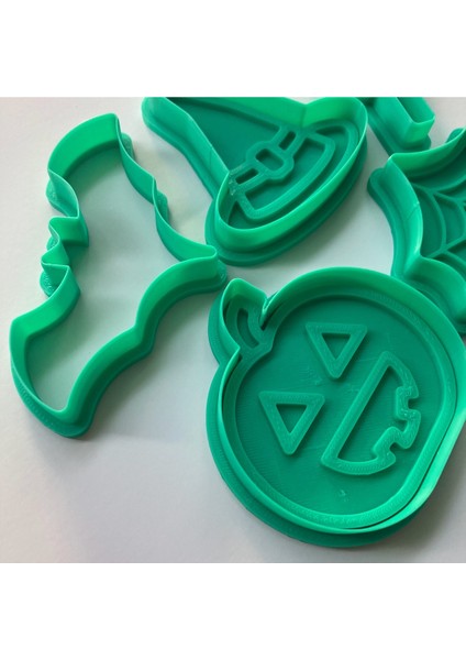 Halloween 5'li Kurabiye Kalıbı Seti, Cadı Şapkası, Balkabağı, Örümcek Ağı, Yarasa, Şeker Temalı indirimleri