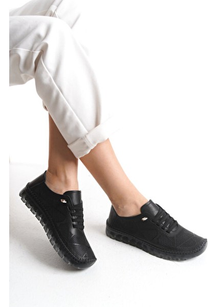 Hakiki Deri Delikli Yazlık Yumuşak Rahat Esnek Bağcıklı Günlük Anne Casual Kadın Ayakkabı