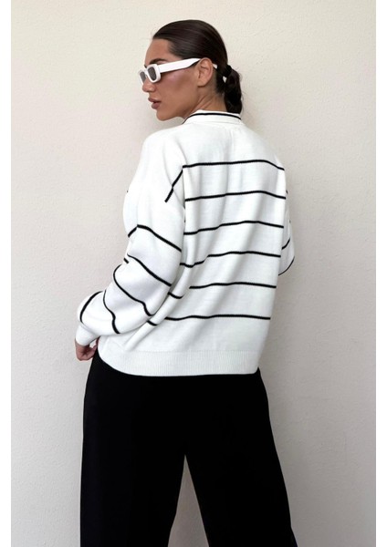 Kemik Rengi Çizgili Polo Yaka Kadın Triko Kazak MG2470 indirimleri