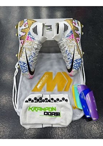 Laliga Pro Krampon 3'lü Set+Çanta+Çorap+Tekmelik