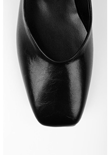 Kadın Sore Siyah Cilt Babet