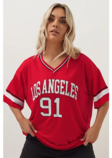 Büyük Beden V Yaka Kısa Kollu Baskılı File T-Shirt 303494 fırsatları